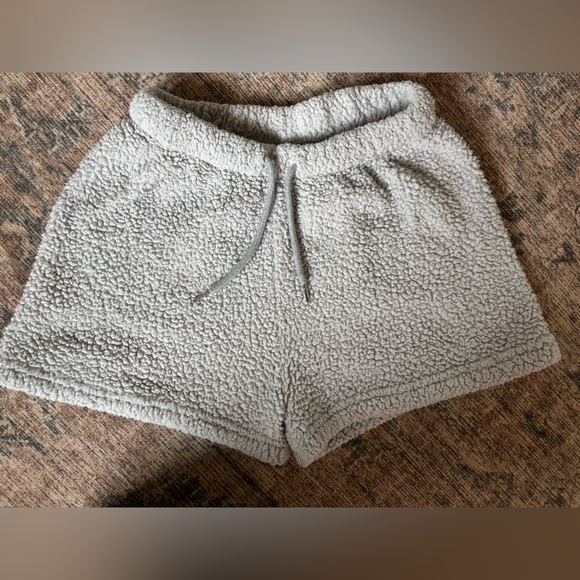 Cozy Gray Sherpa Women Shorts - Picture 1 of 4